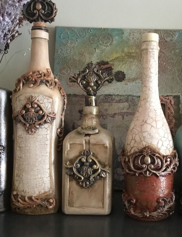 Вторая жизнь бутылок — искусство декорирования с помощью декупажа
